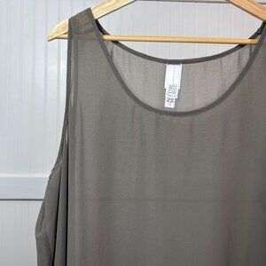 Wynne Layers Lagenlook Gray Silky Crepe Sleeveless Tank Top Tunic Size 2X